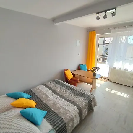 Moris 2 Pokoje Goscinne Leba Exterior foto