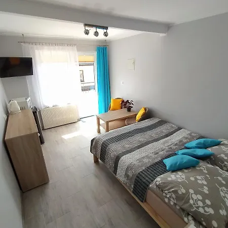 Moris 2 Pokoje Goscinne Leba Exterior foto