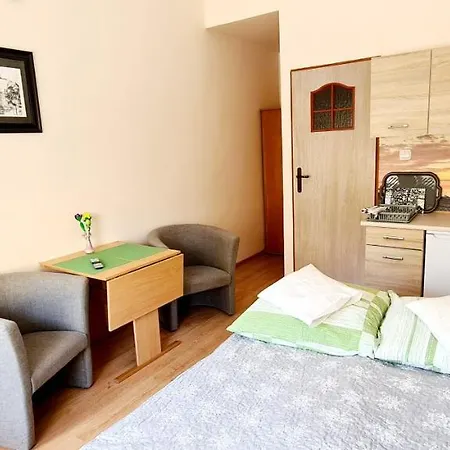 Moris 2 Pokoje Goscinne Leba Exterior foto