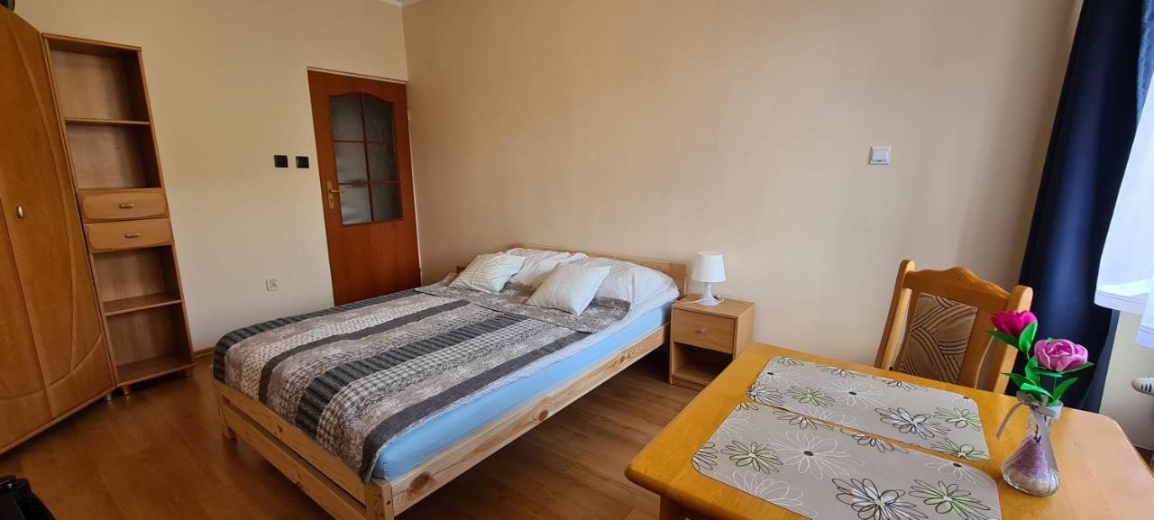 Moris 2 Goscinne Privat overnatting *