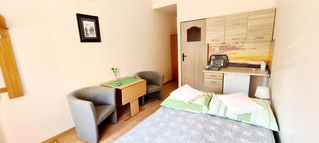 Moris 2 Goscinne Privat overnatting *